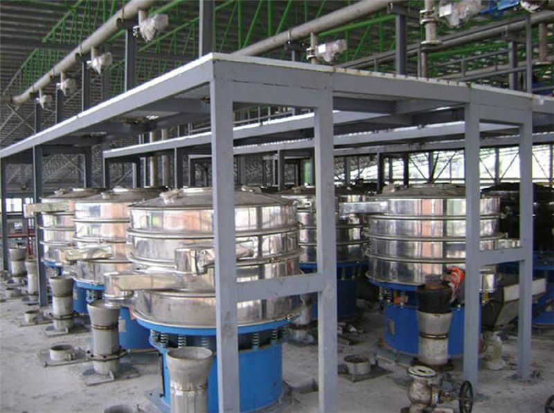 浙江某電池企業(yè)10臺3層旋振篩客戶使用設備現(xiàn)場